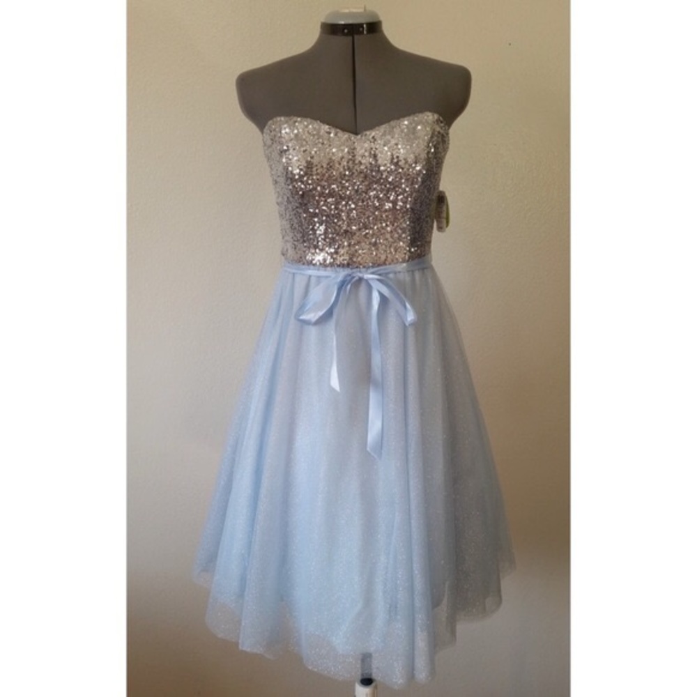 Light blue/silver hoco dress